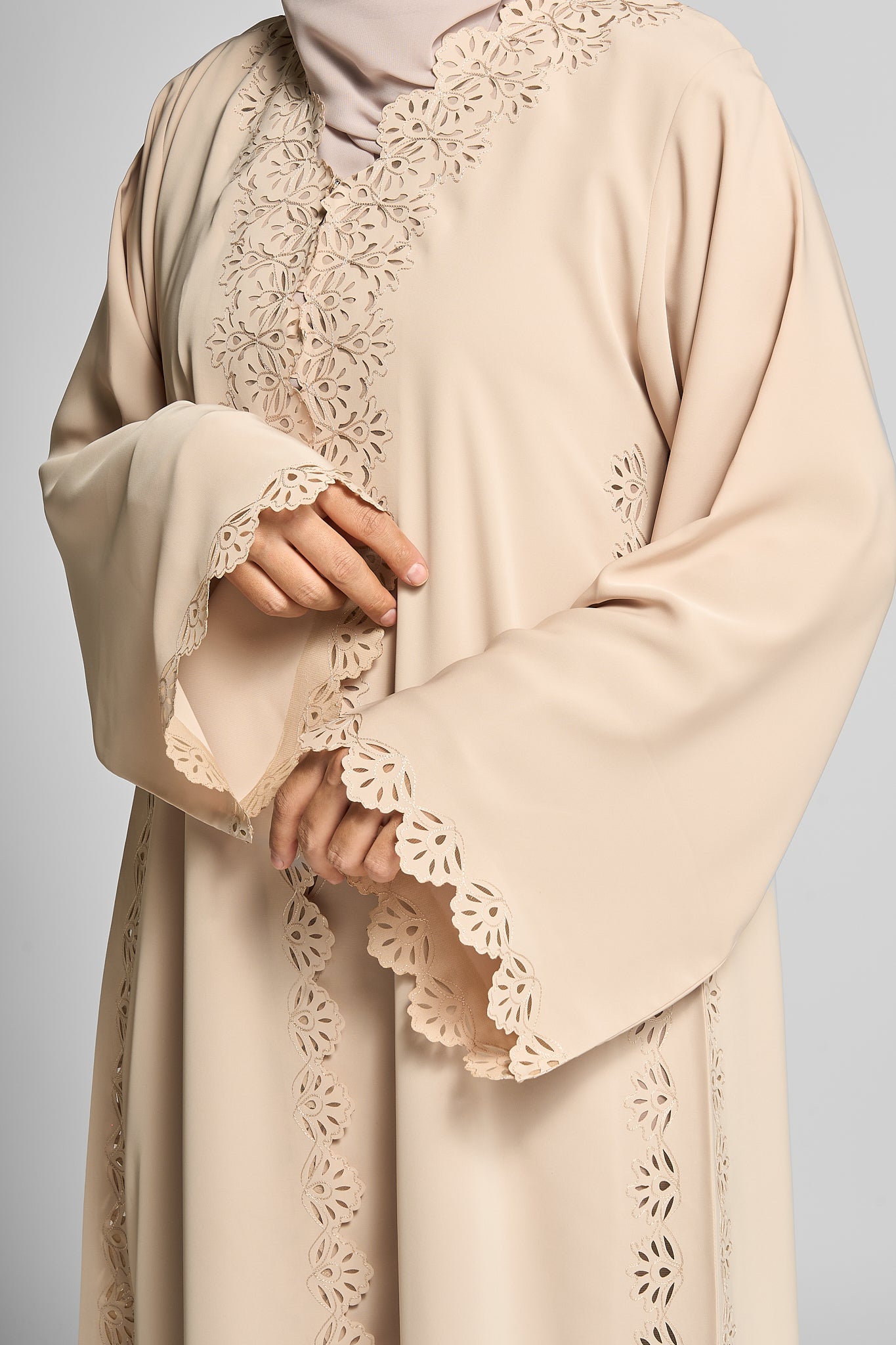 Aaliyah Grace Abaya