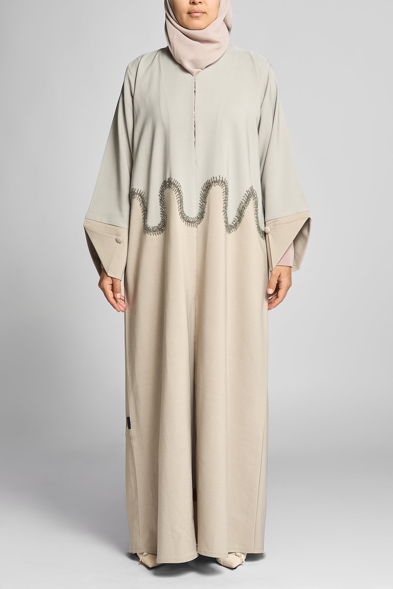 Mira Wave Abaya