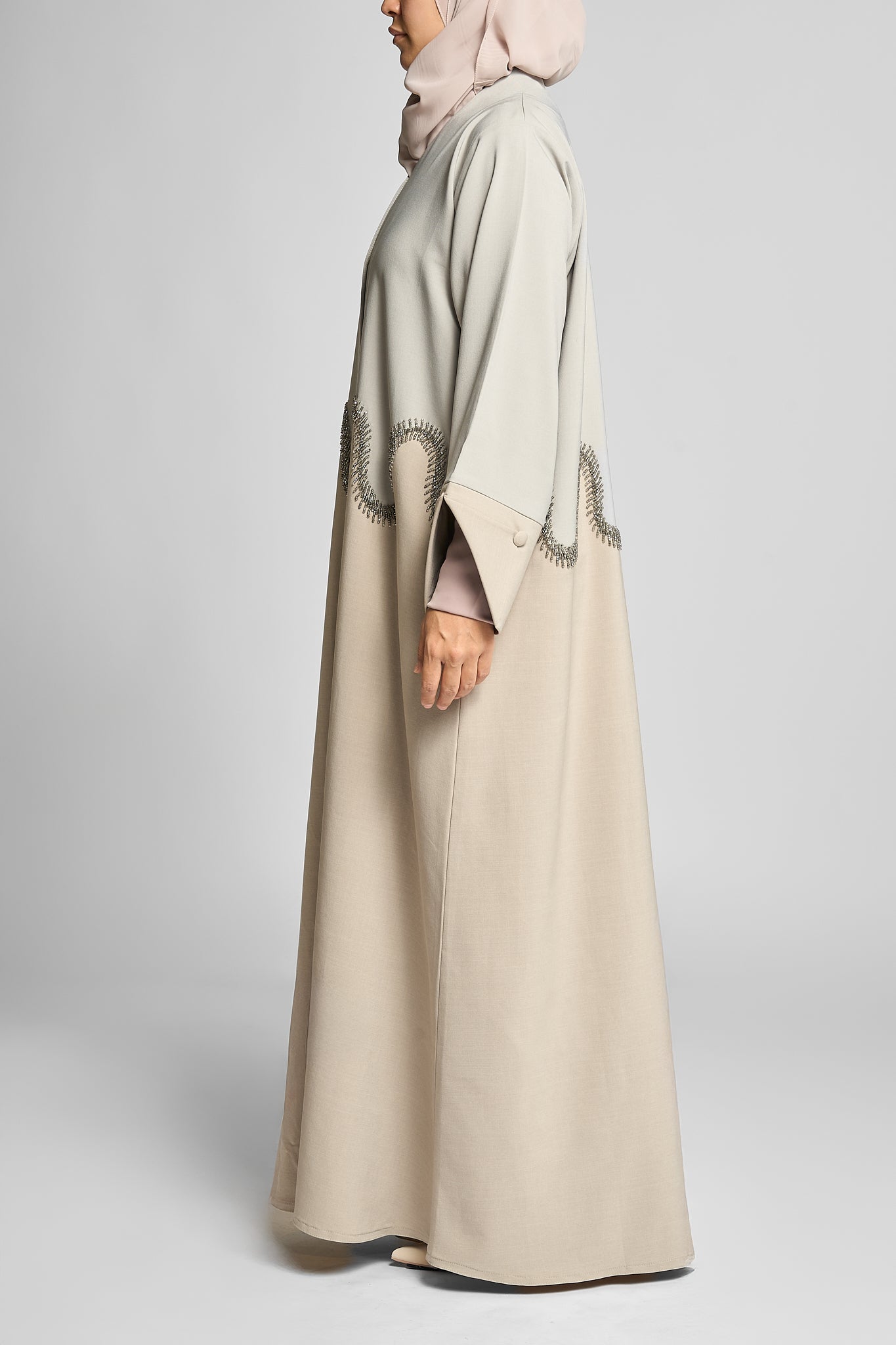 Mira Wave Abaya
