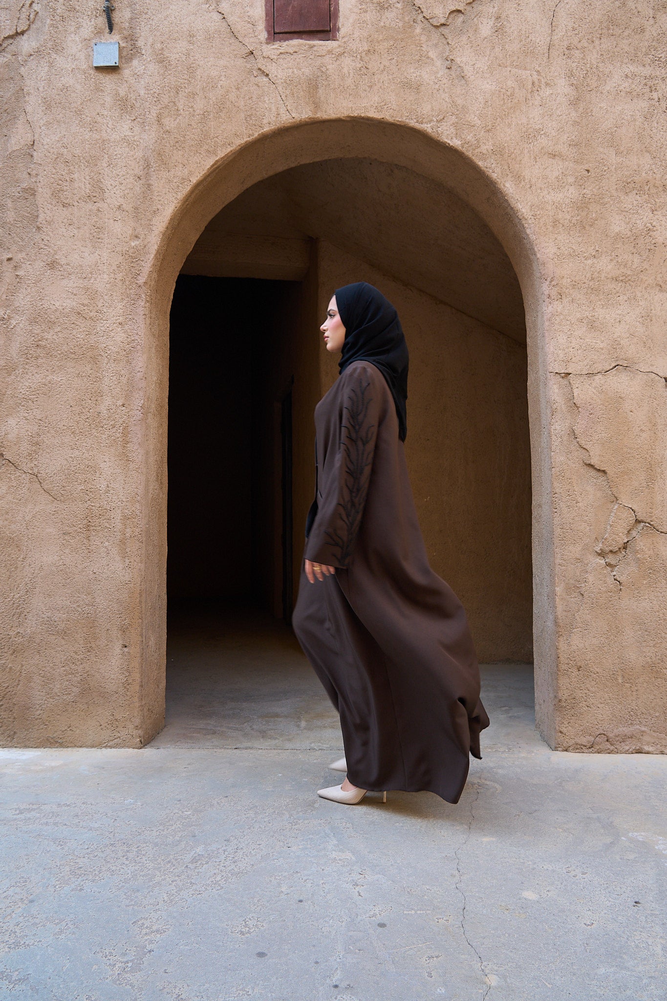 عباية نسج الرمل