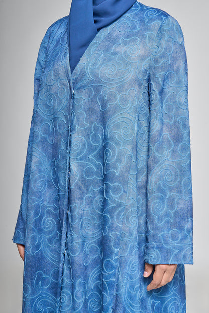 عباية مفتوحة مطرزة باللون الأزرق السماوي - نسيج فاخر باللون الأزرق الداكن