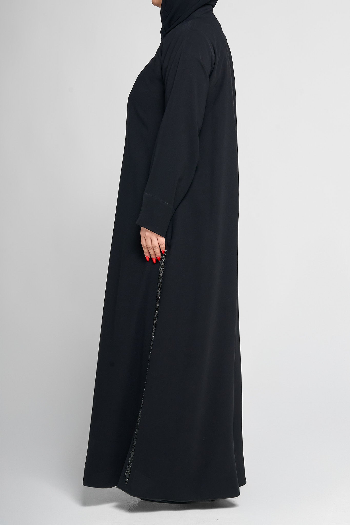 Black Minimal Embellished Abaya with Scalloped Beaded Panel Accents
