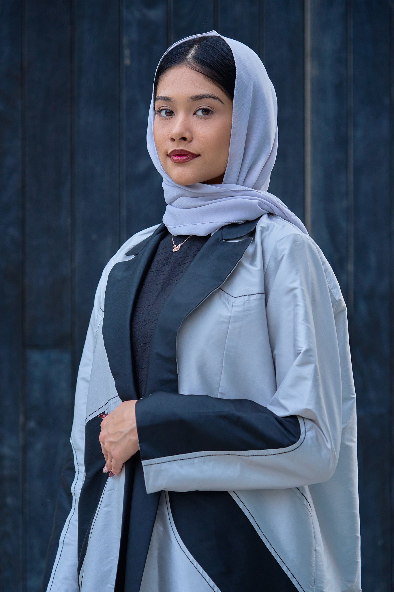 Two-Tone Structured Panel Abaya in Silver with Charcoal Geometric Inlays