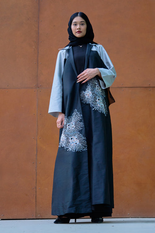 Two-Tone Abaya with Hand-Embellished Radiant Burst Motifs – hover image