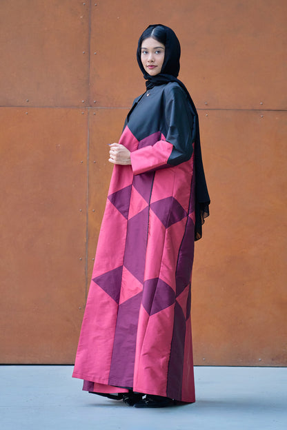 Geometric Color-Block Abaya in Crimson, Berry & Black Taffeta