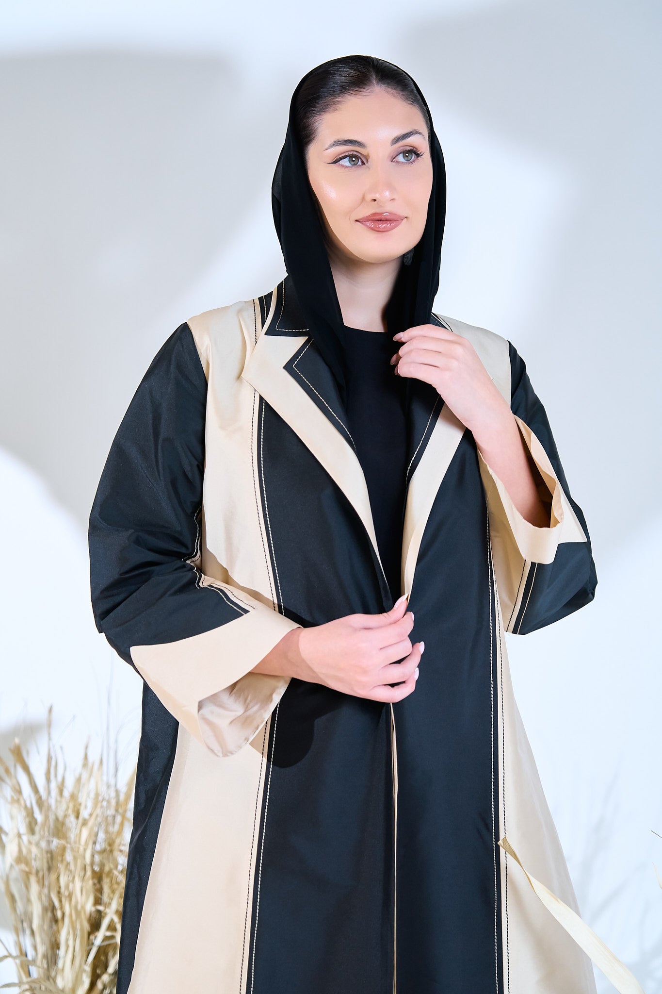 Premium Dual-Tone Structured Elegance Abaya in Black & Beige