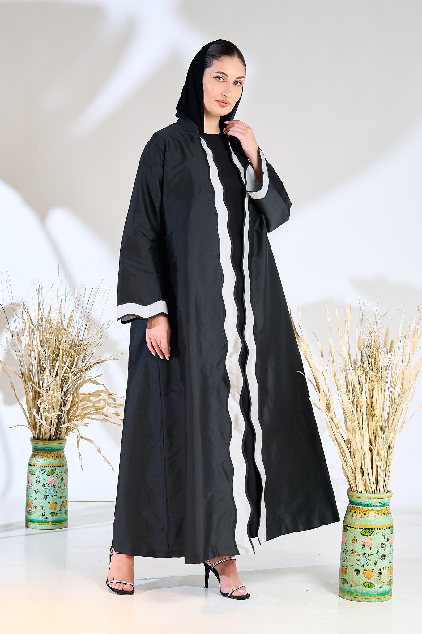 Black Taffeta Abaya with Wavy Contrast Center Panel and Cuff Accents