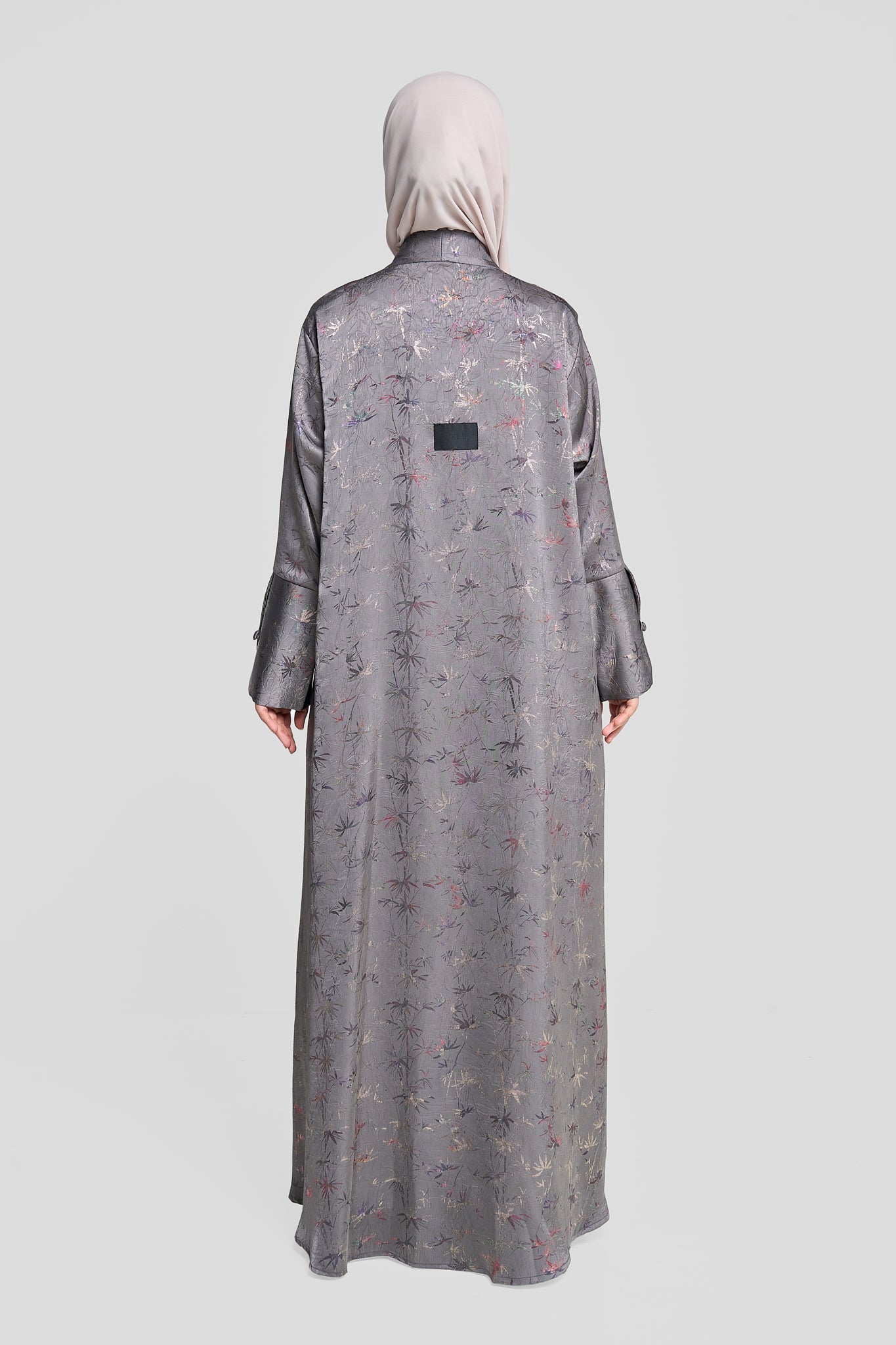 Closed Ebony Petal Abaya