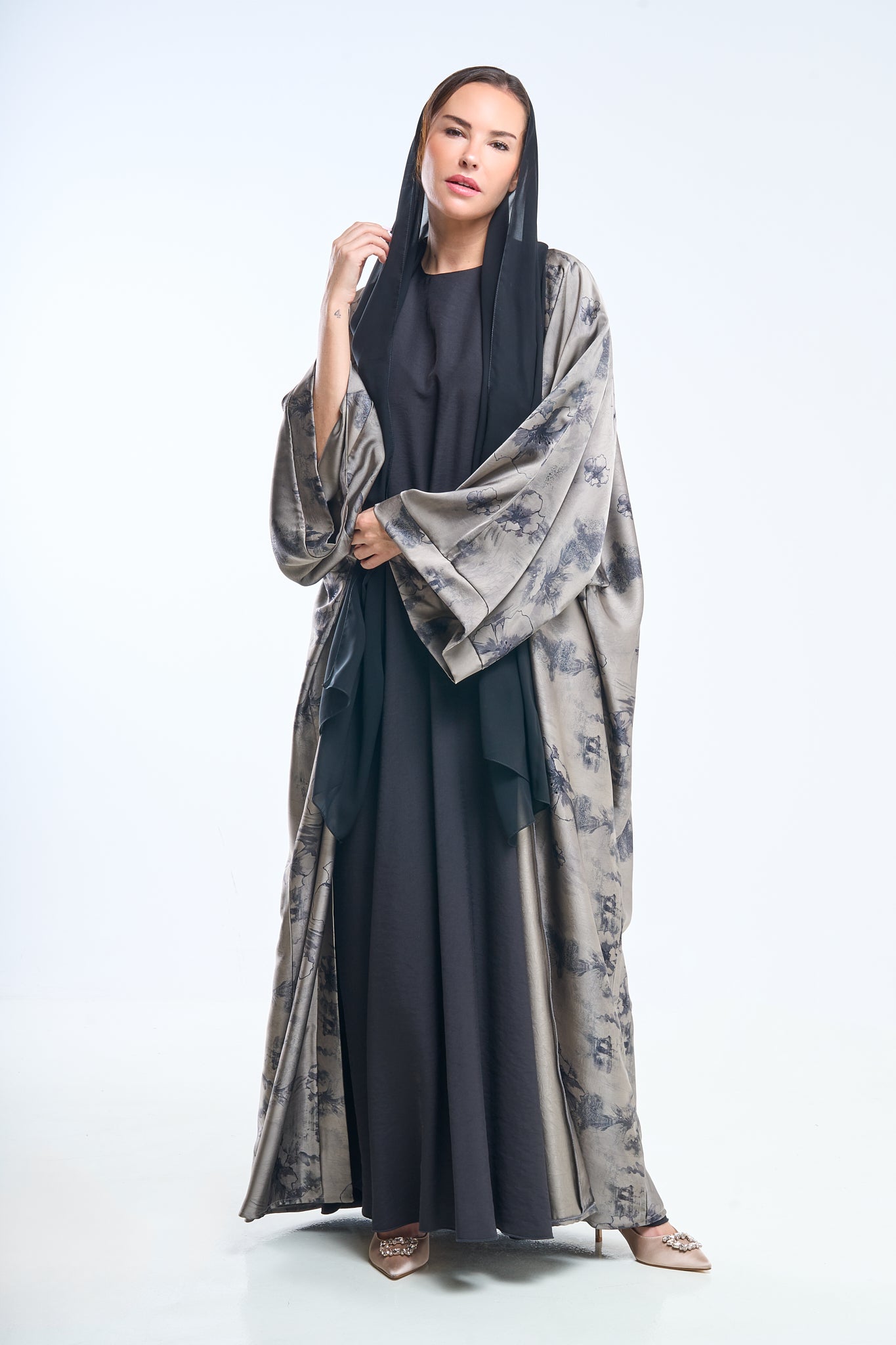 Ash Blossom Abaya