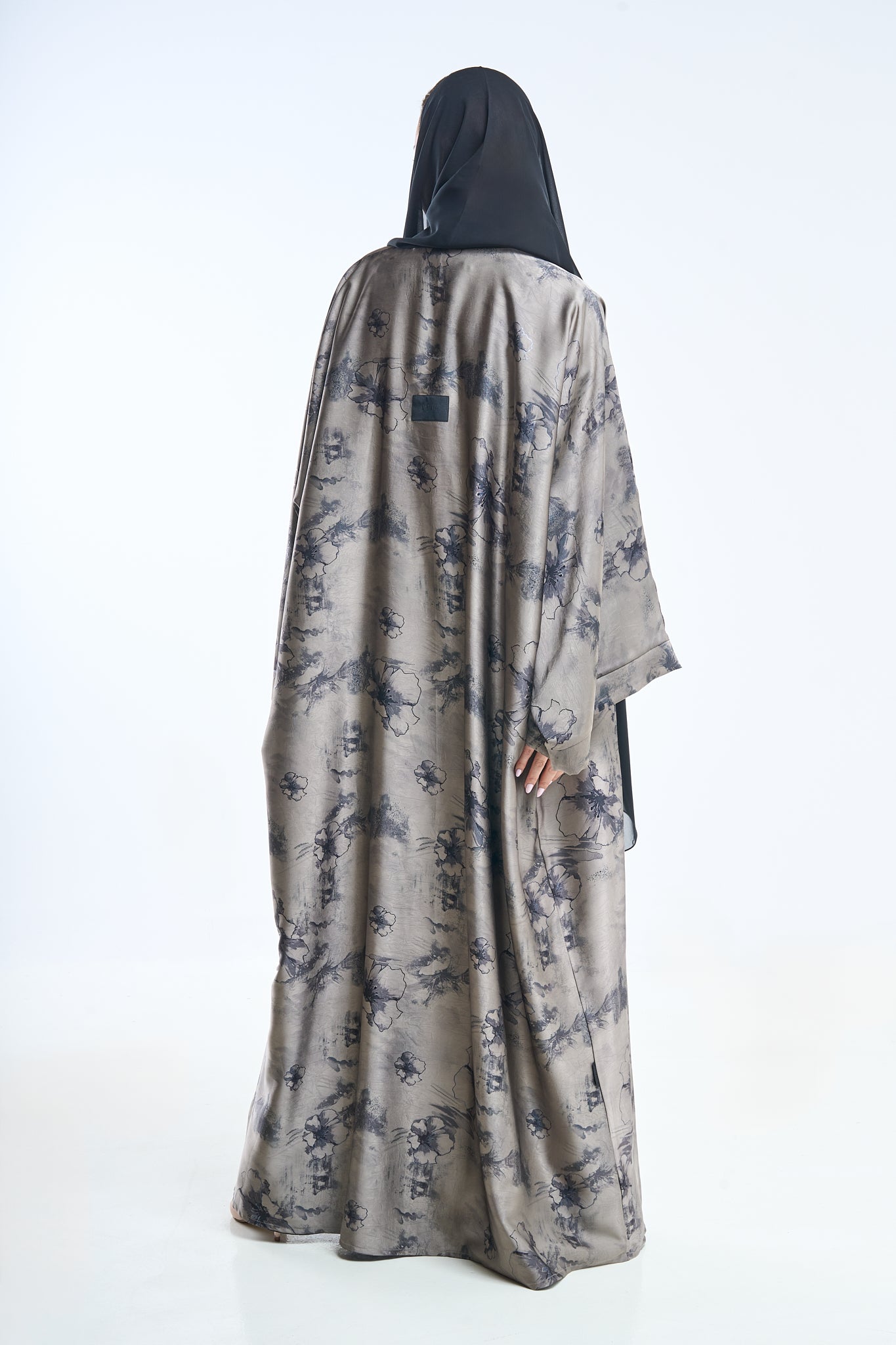 Ash Blossom Abaya