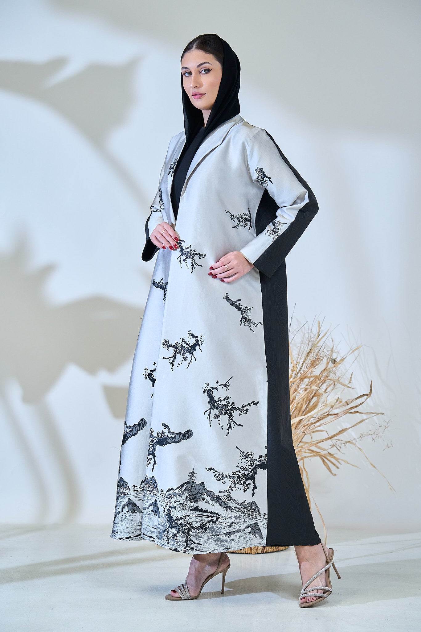 Premium Illustration Open Abaya with Nature-Inspired Print