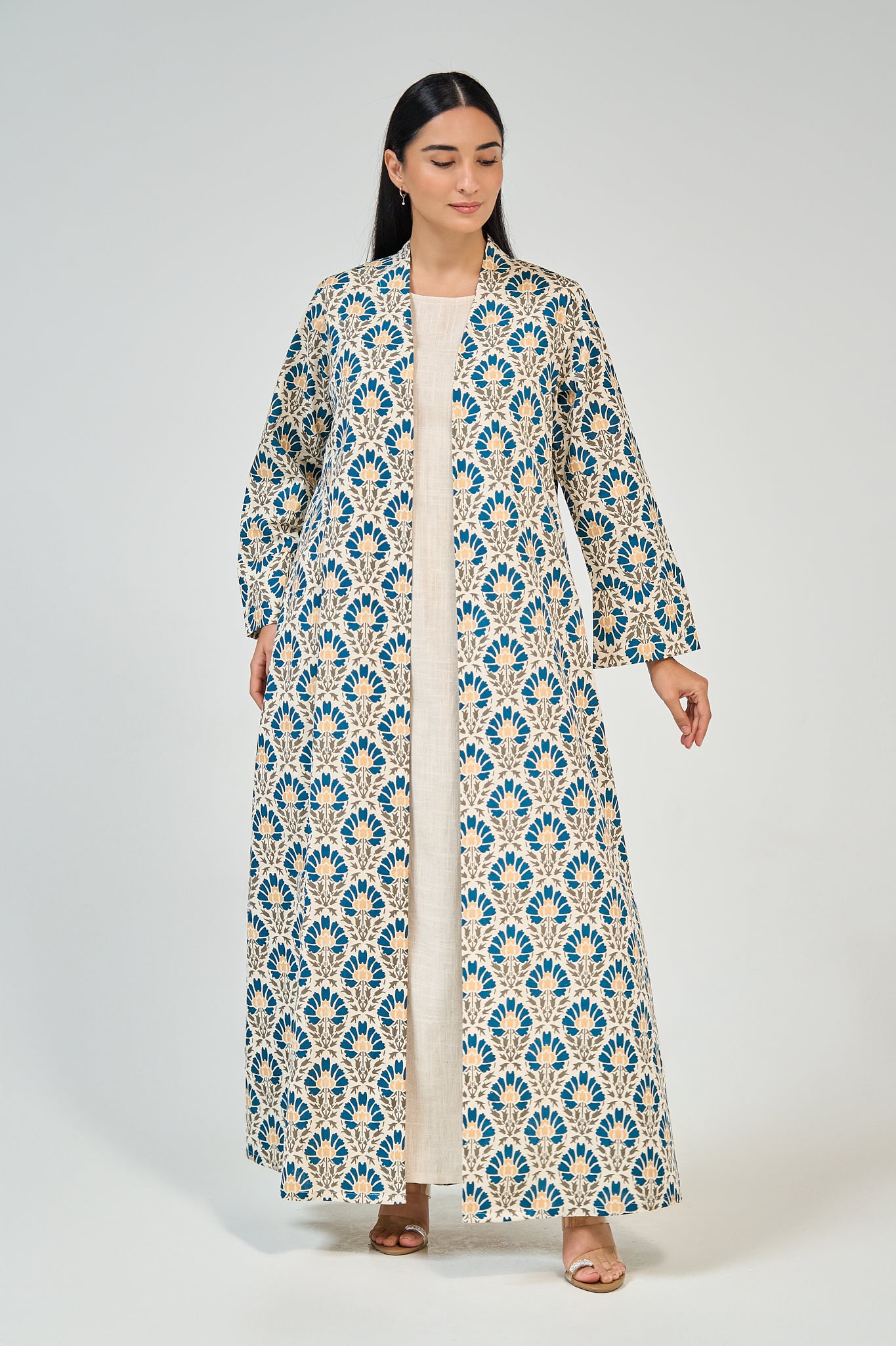 عباية شادو بلوسوم (نسخة)