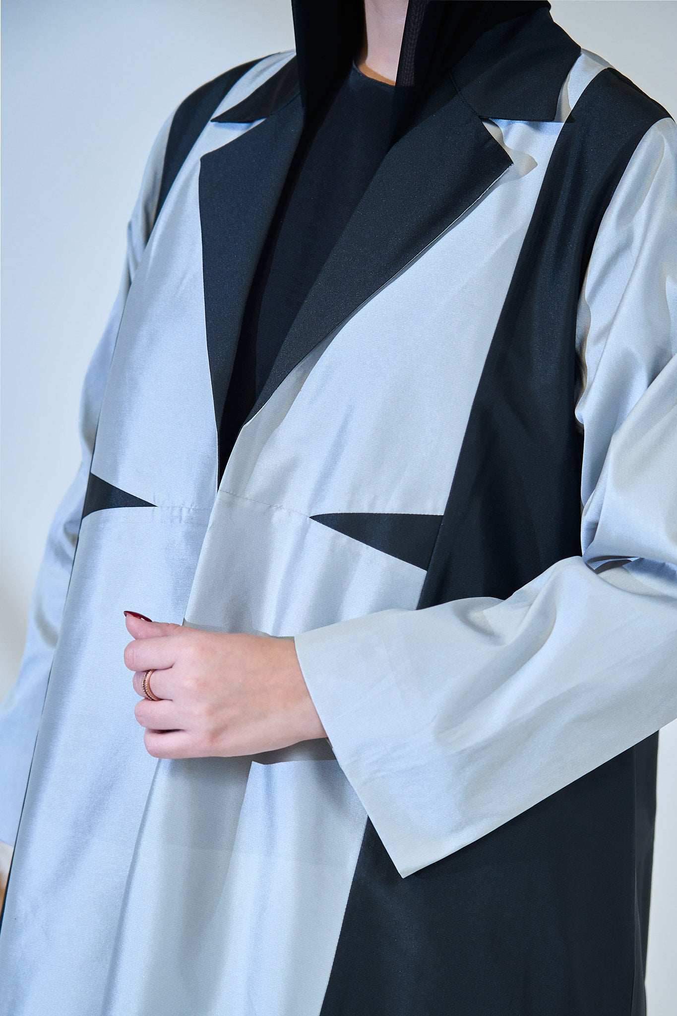 Monochrome Tuxedo-Panel Abaya in Structured Taffeta