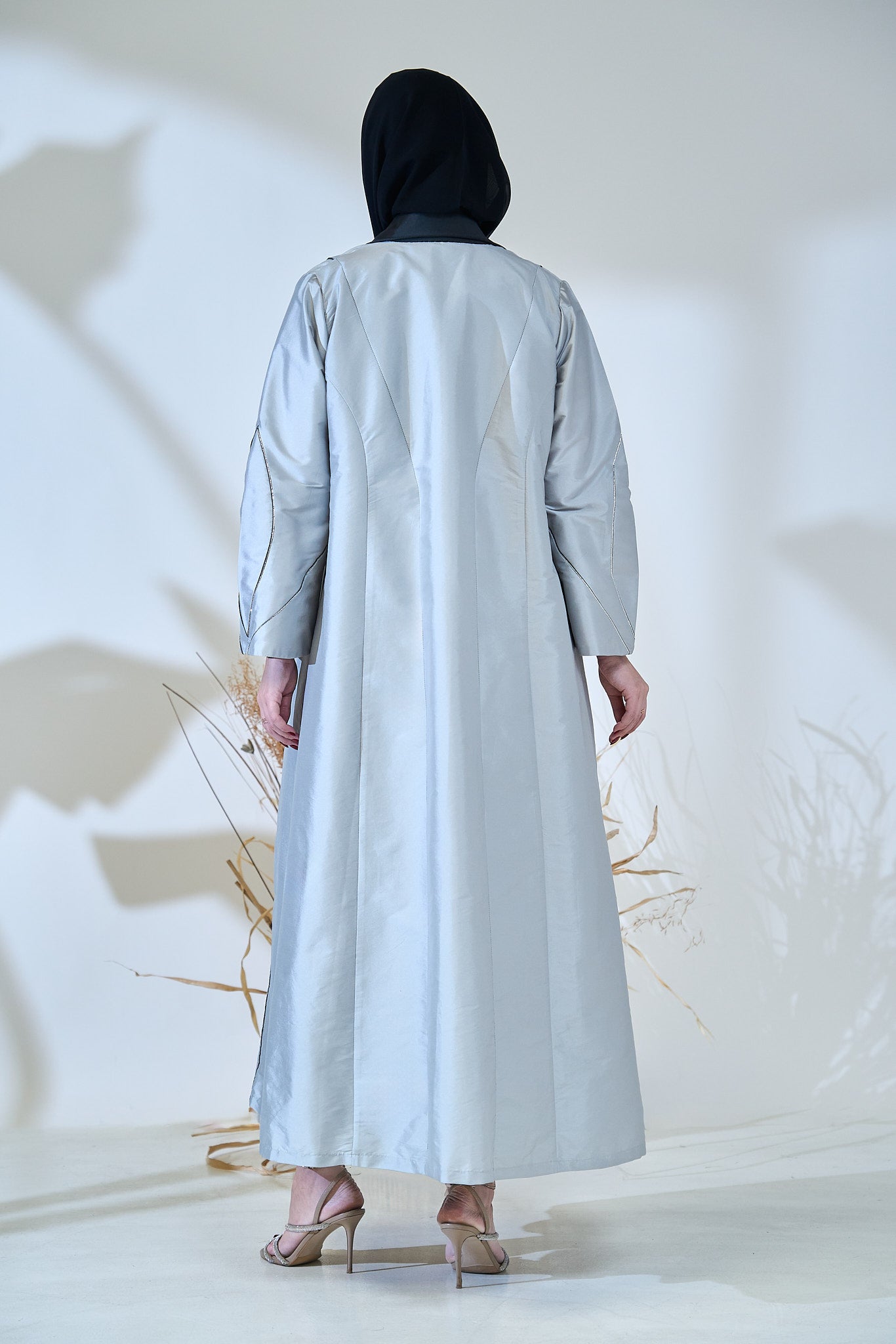 Silver Taffeta Abaya with Sculpted Seam Detailing