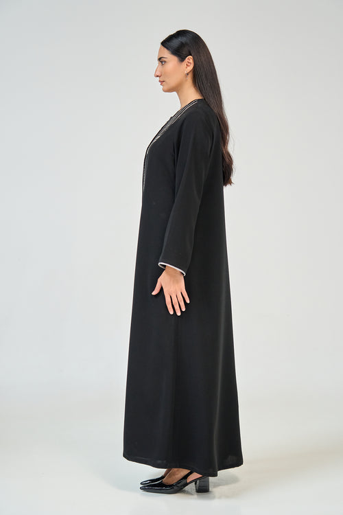 Midnight Heritage Embroidered Abaya – hover image