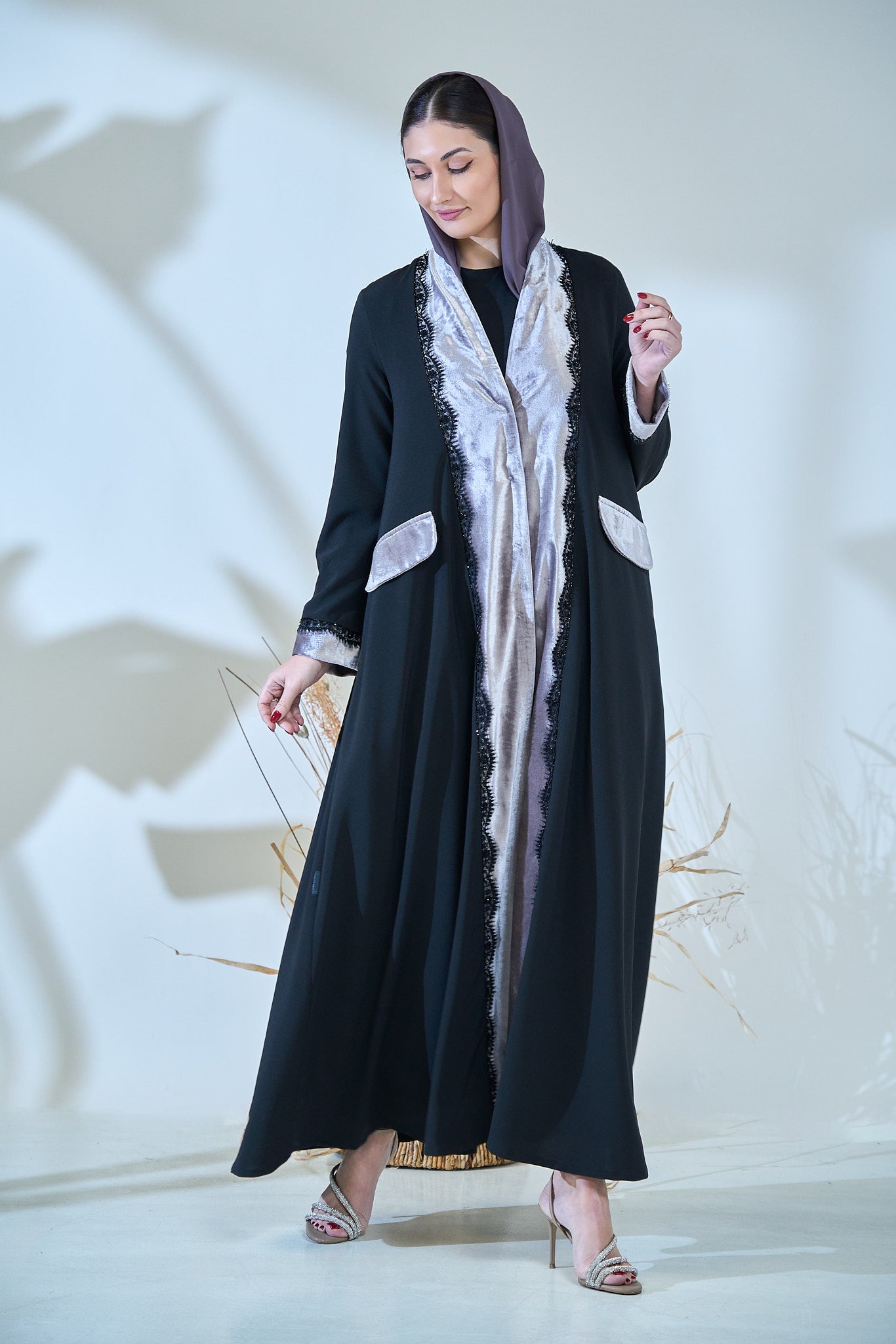 Luxury Black Abaya with Velvet Panels and Elegant Lace Trim