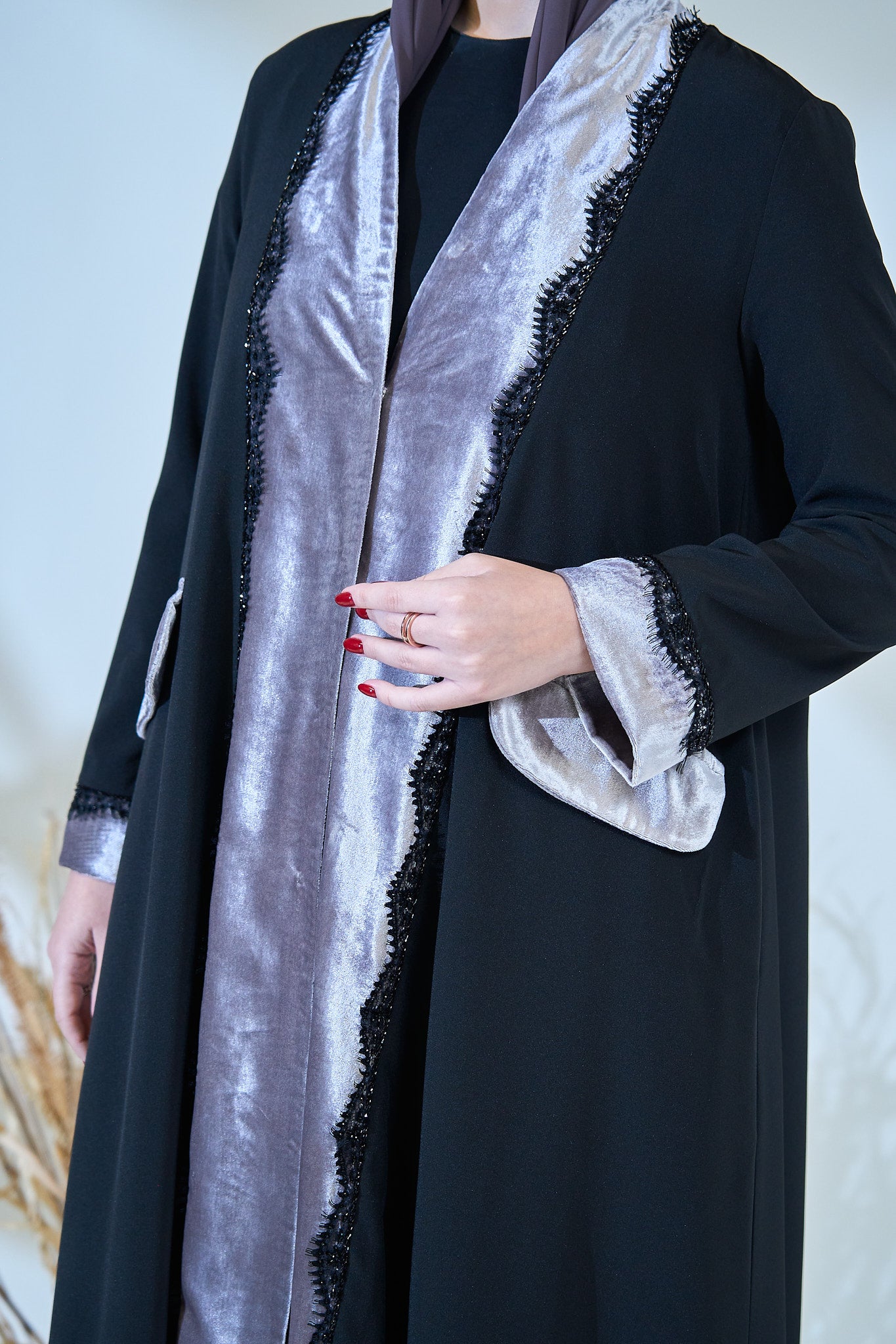 Luxury Black Abaya with Velvet Panels and Elegant Lace Trim