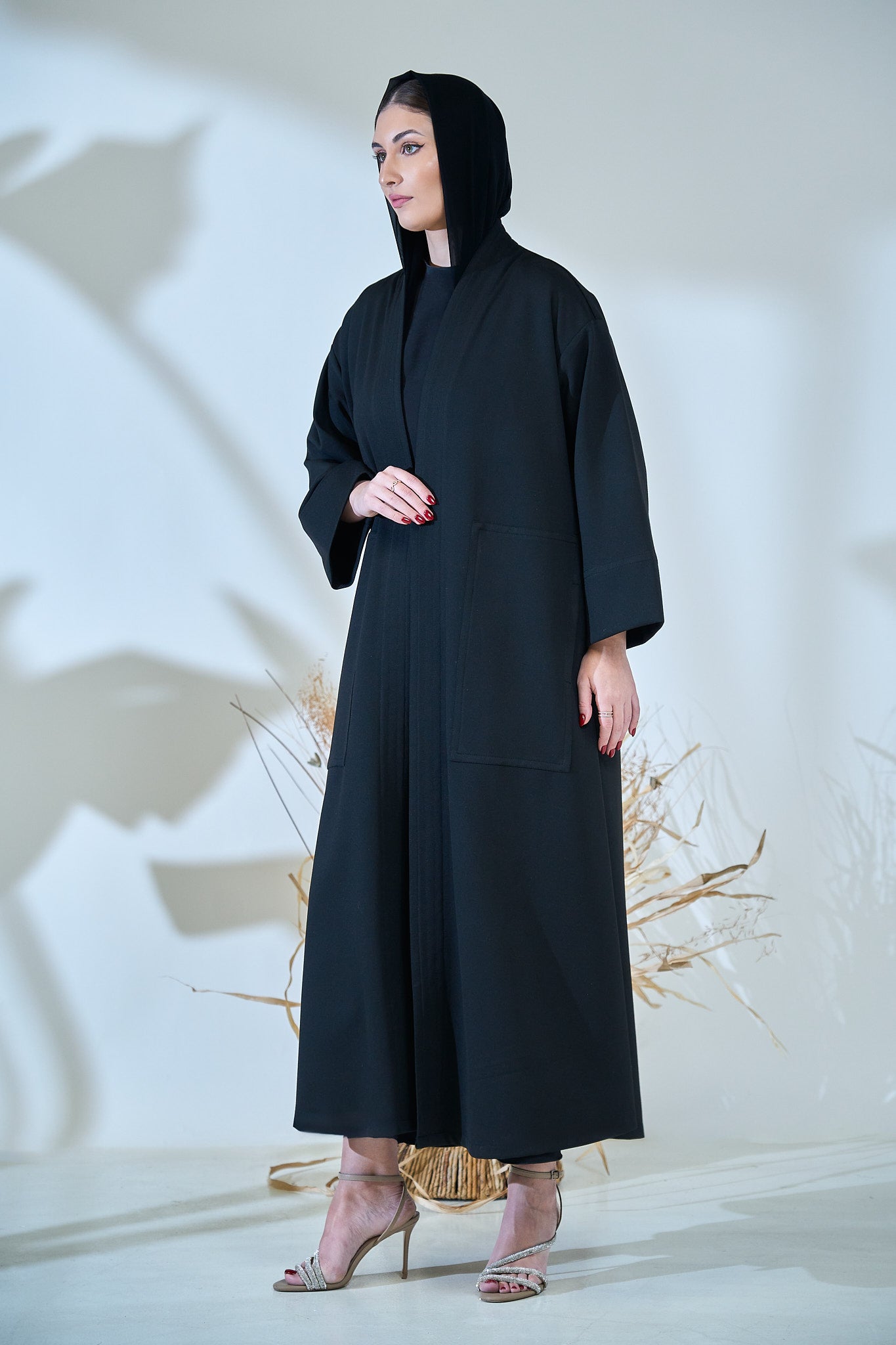 Minimalist Structured Black Abaya with Wide Sleeves & Clean Panel Detailing