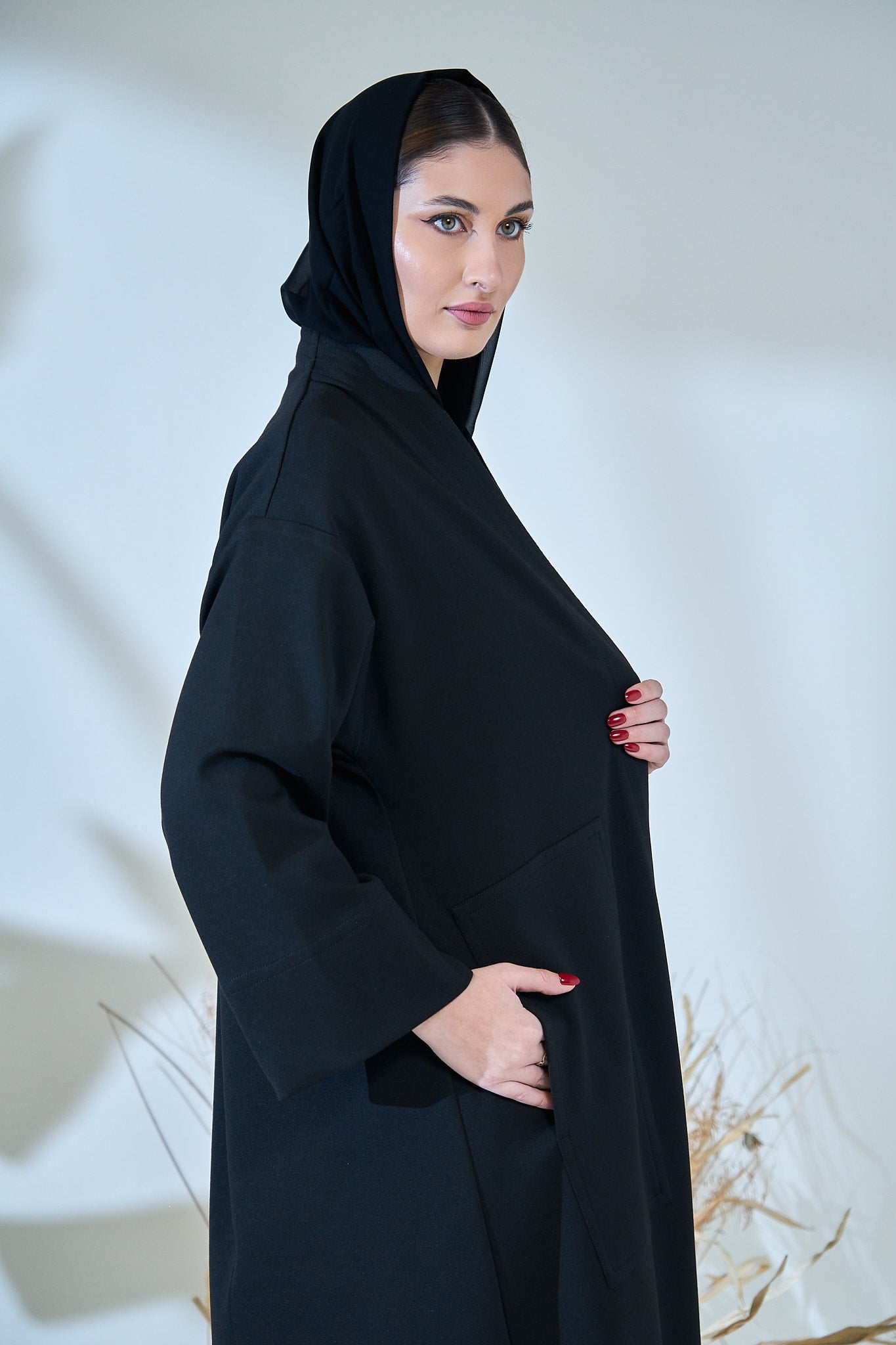 Minimalist Structured Black Abaya with Wide Sleeves & Clean Panel Detailing