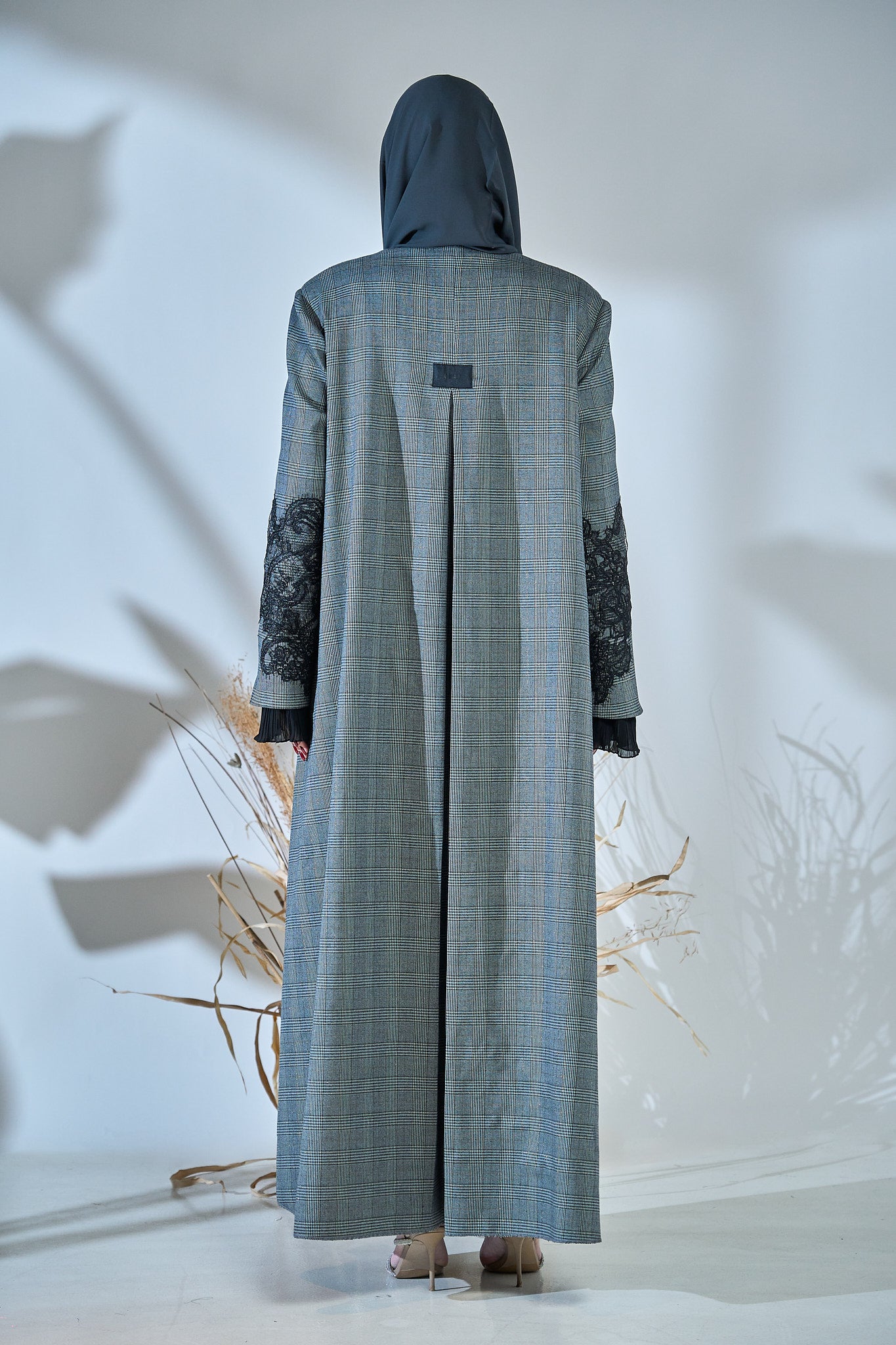 Glen Check Elegance Abaya with Lace Sleeve Accents