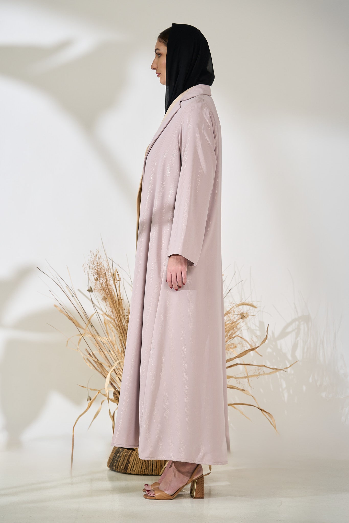 Blush Sheen Open Abaya with Soft Contrast Inner Layer