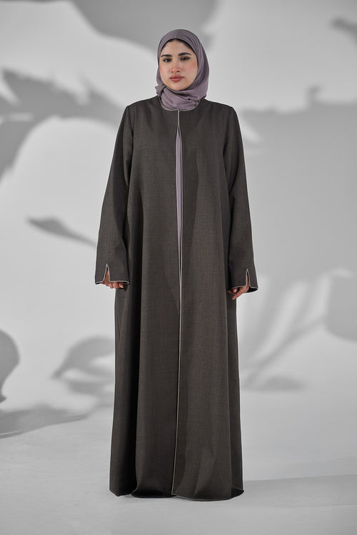 Minimal Textured Jacquard Abaya with Contrast Piping & Subtle Sleeve Slit