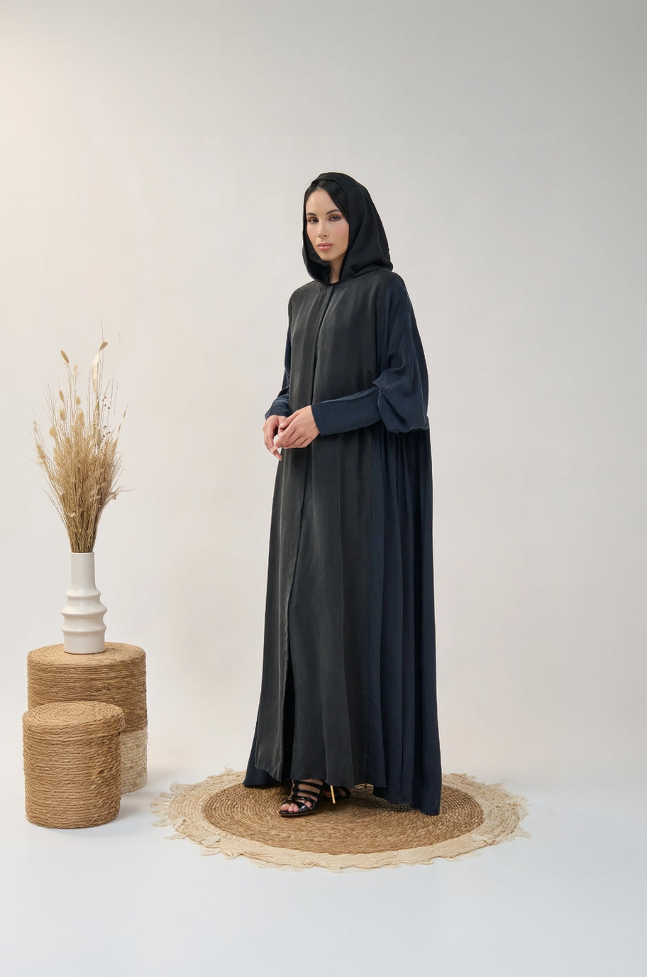 البحرية المظلمة