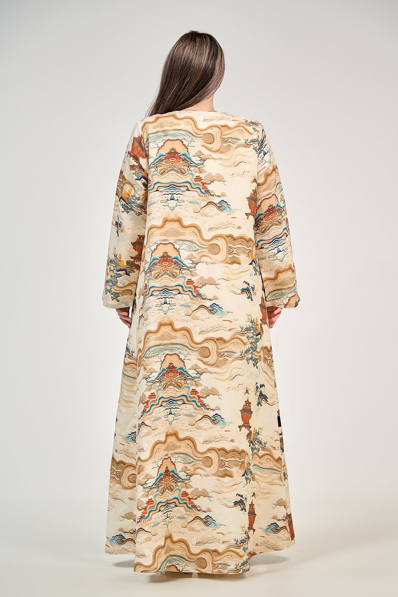 Artistic Landscape Print Abaya with Minimalist Silhouette