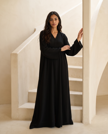 Essential Classic Black Abaya