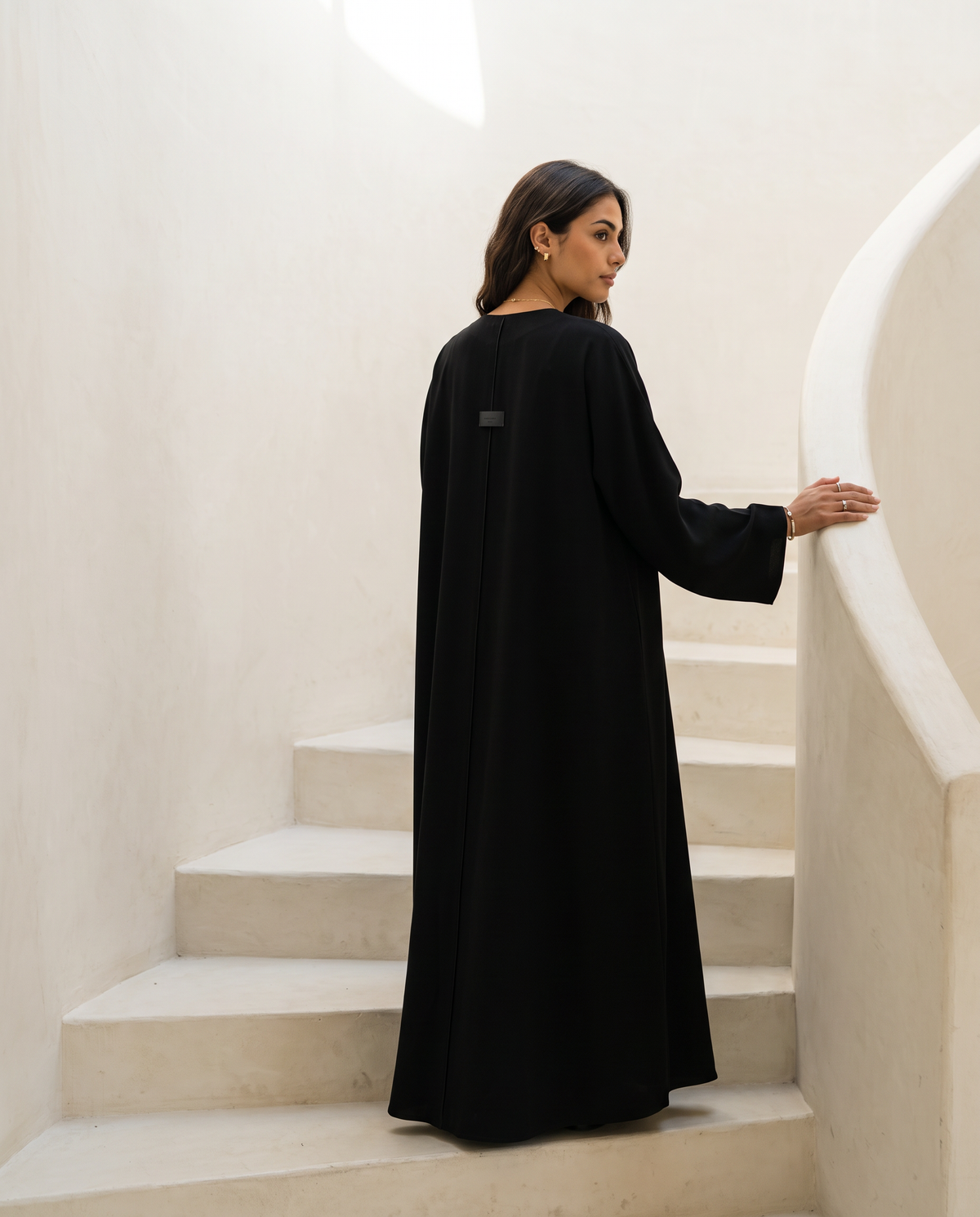 Essential Classic Black Abaya