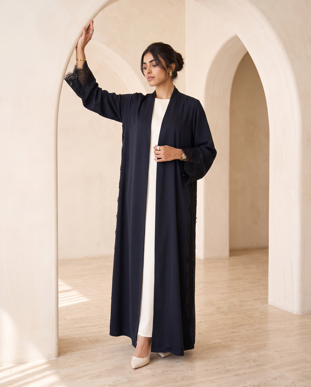 Contour Abaya