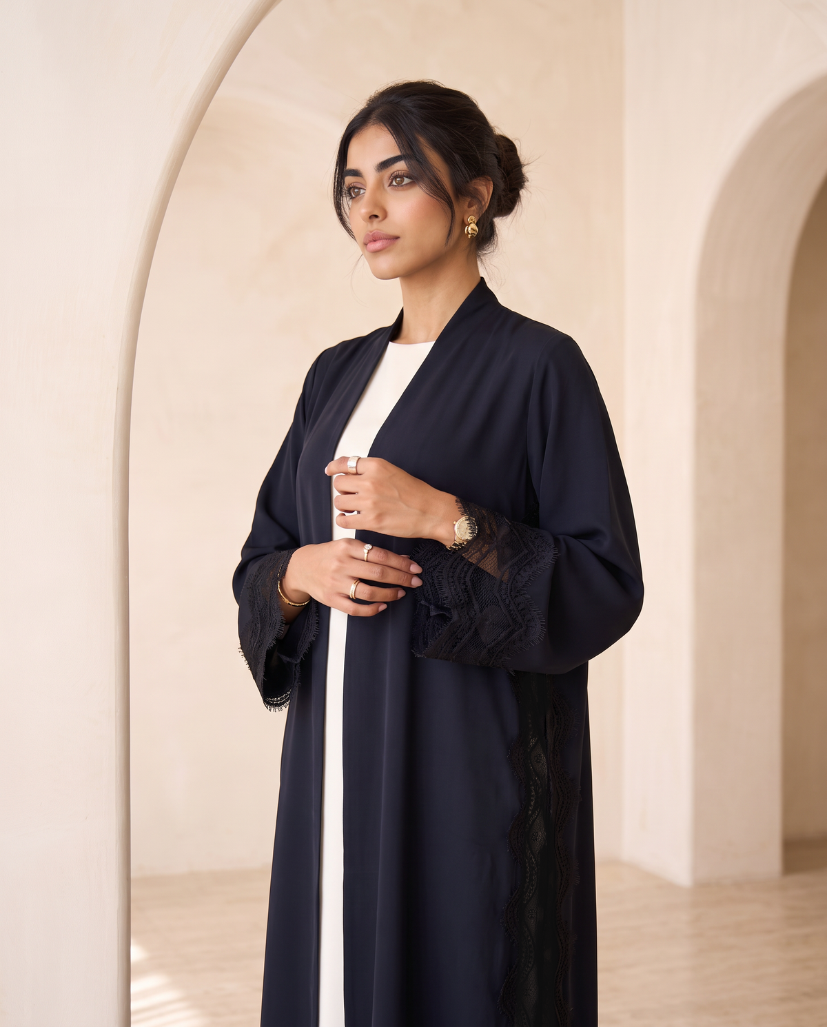 Contour Abaya