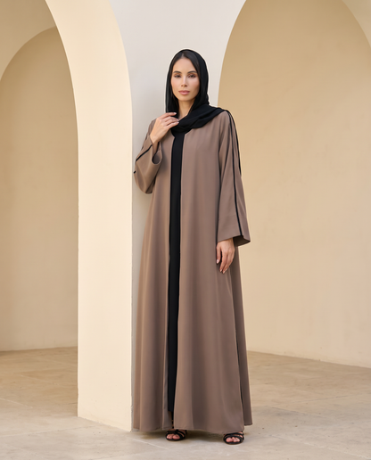 Brown Modern Abaya with Contrast Trim and Wide Sleeves