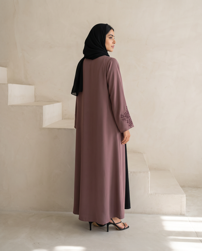 عباية أثرية