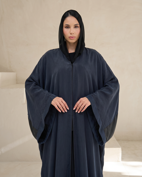 Kimono Style Dark Navy Abaya with Wide Sleeves and Fluid Silhouette – hover image