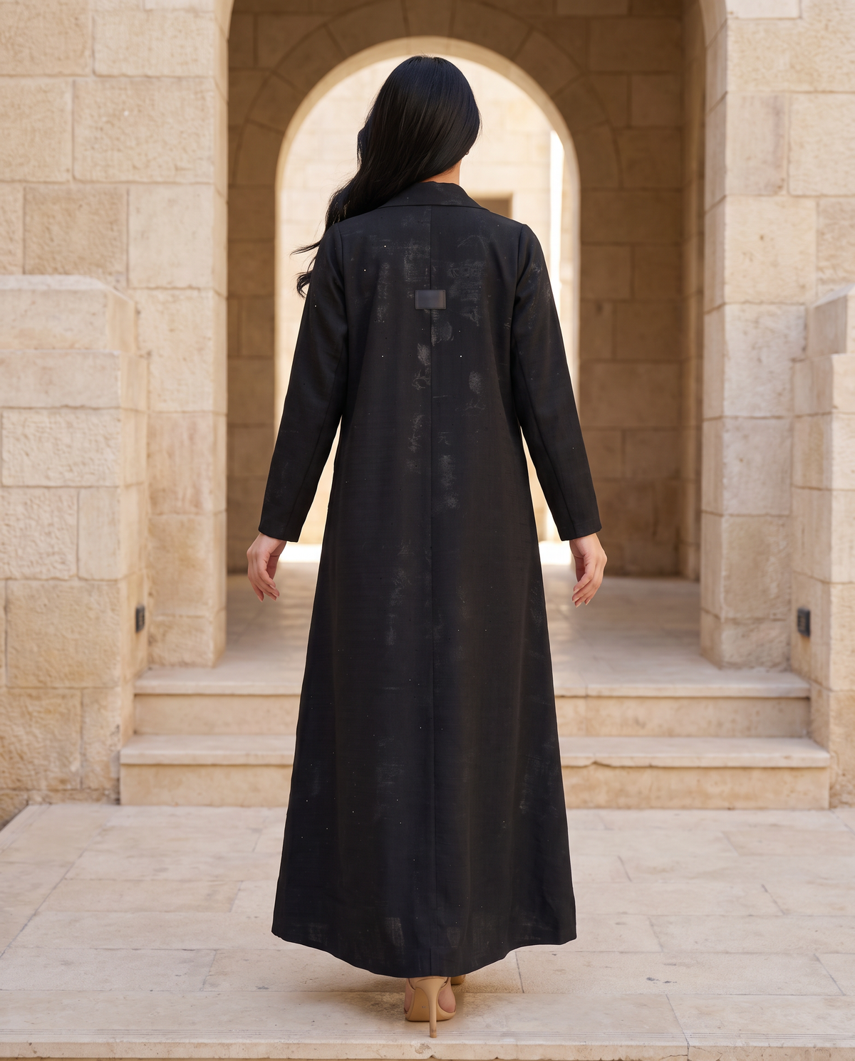 Graphite Signature Tailored Abaya