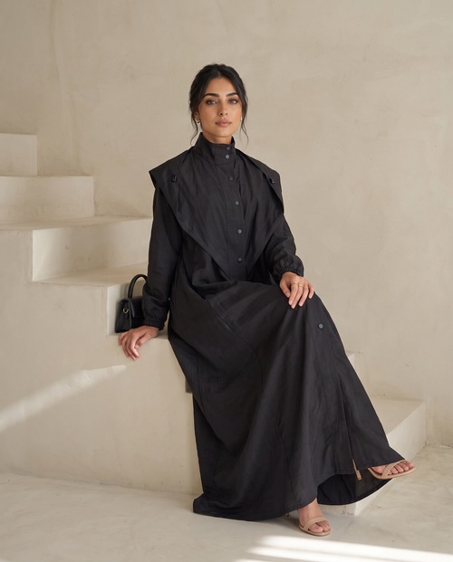 Hooded Button Down Modern Streetwear Black Abaya – hover image
