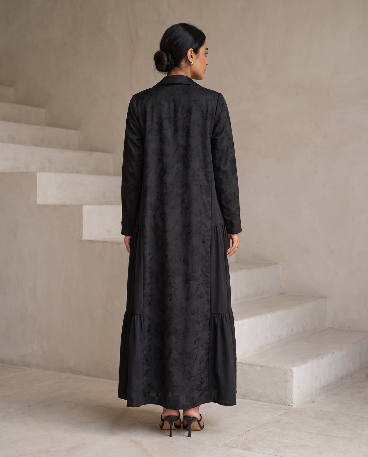 Midnight Noir Jacquard Rose Panel Abaya with Satin Lapel & Tiered Hem