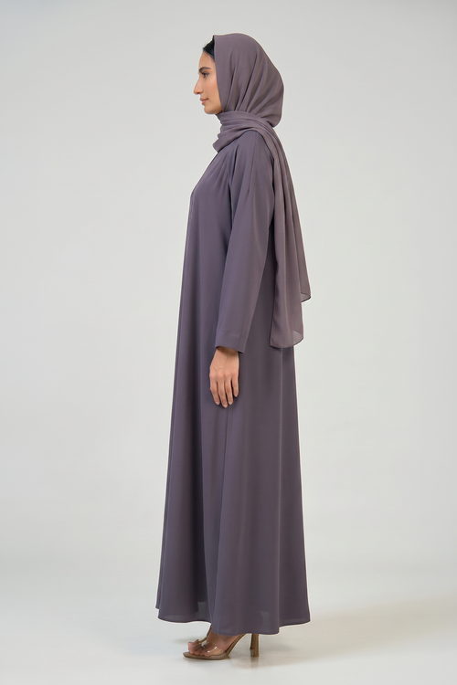 Smoky Lavender Essential Abaya – hover image