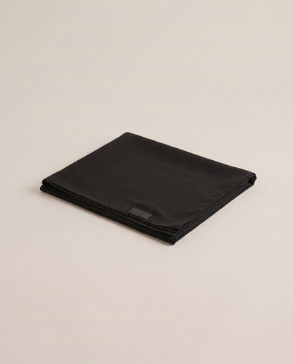 Premium scarf in Black - view 2