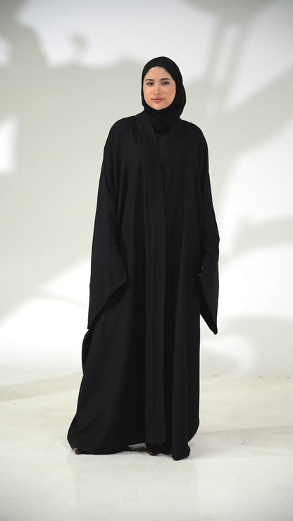 Classic Black Minimal Kimono Abaya with Wide Flowing Sleeves & Hidden Side Pockets